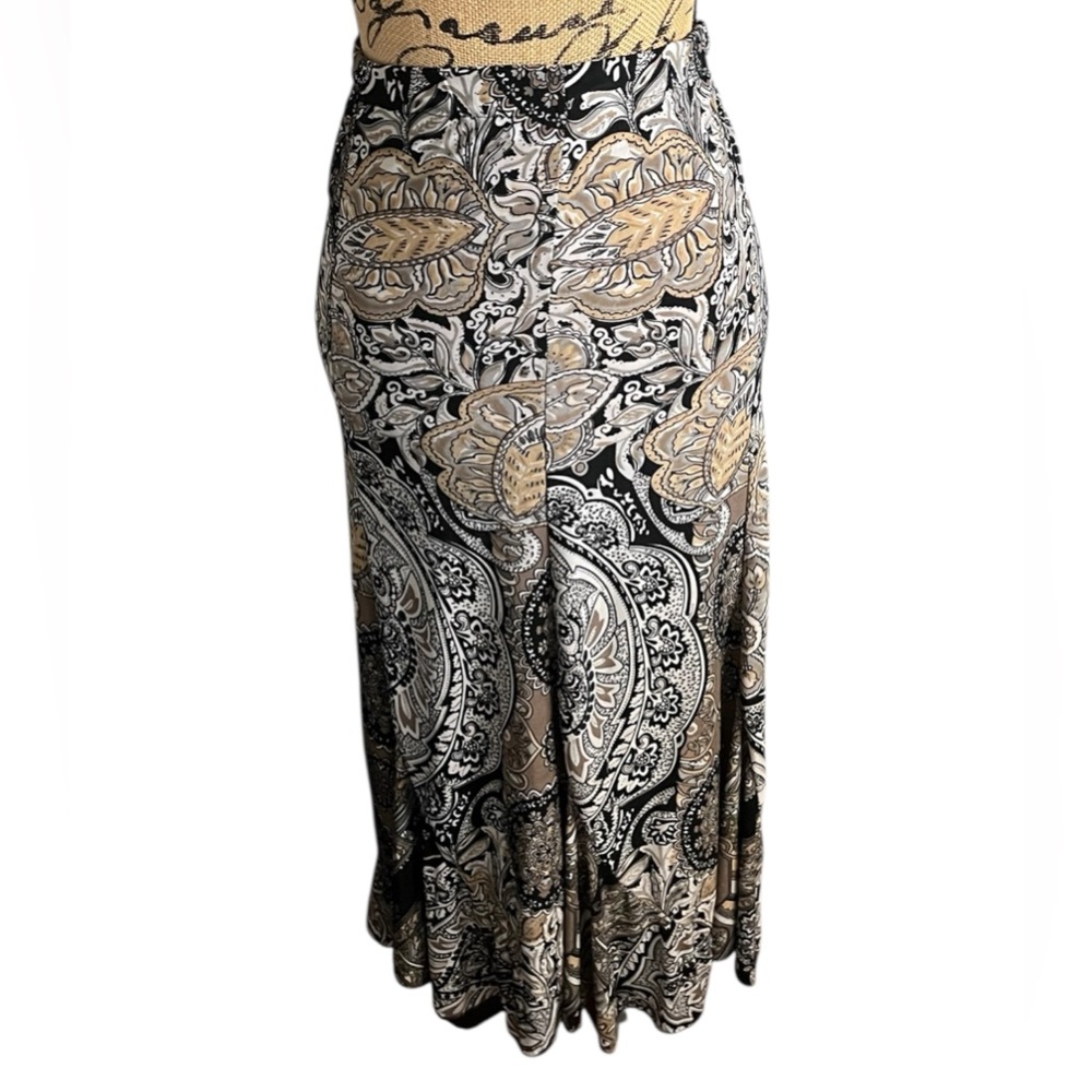Paisley Maxi Skirt in Black and Tan